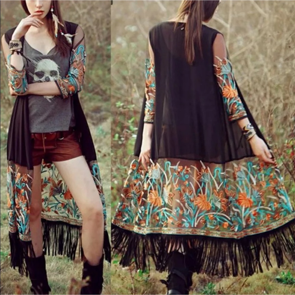 💜Embroidered Fringe Boho Kimono💜 - Picture 2 of 7
